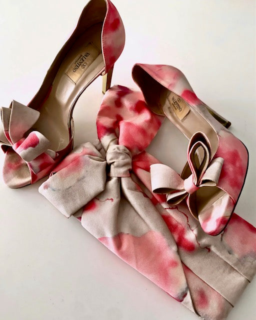 Valentino Garavani floral bow pumps