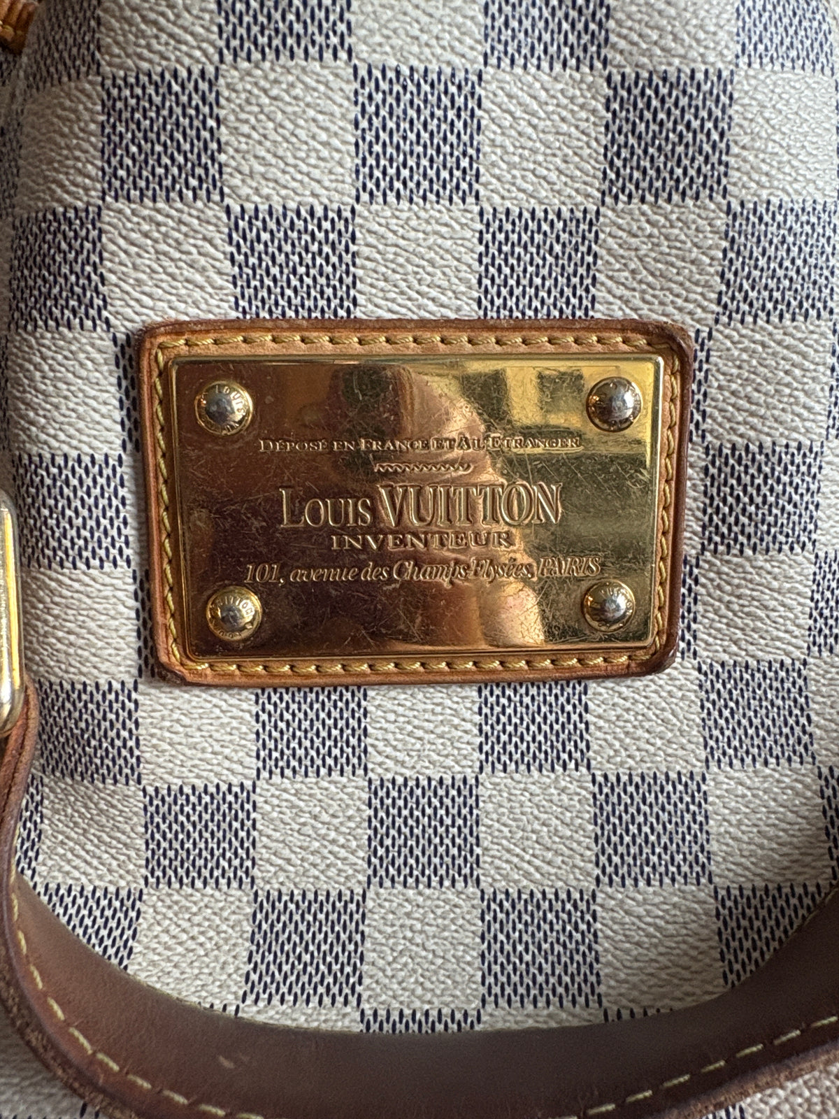 Louis Vuitton Galliera PM