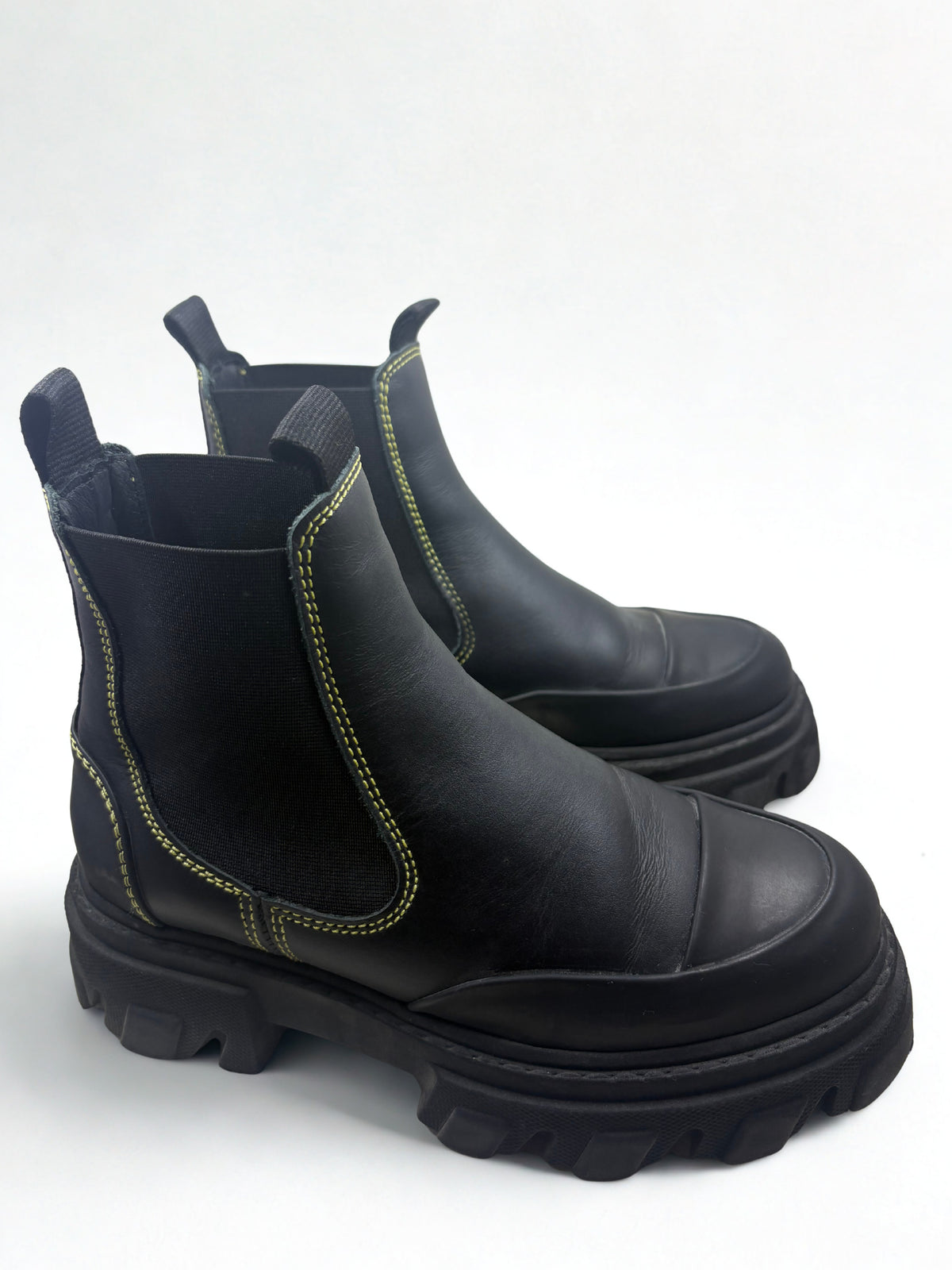 Ganni Chelsea Boots