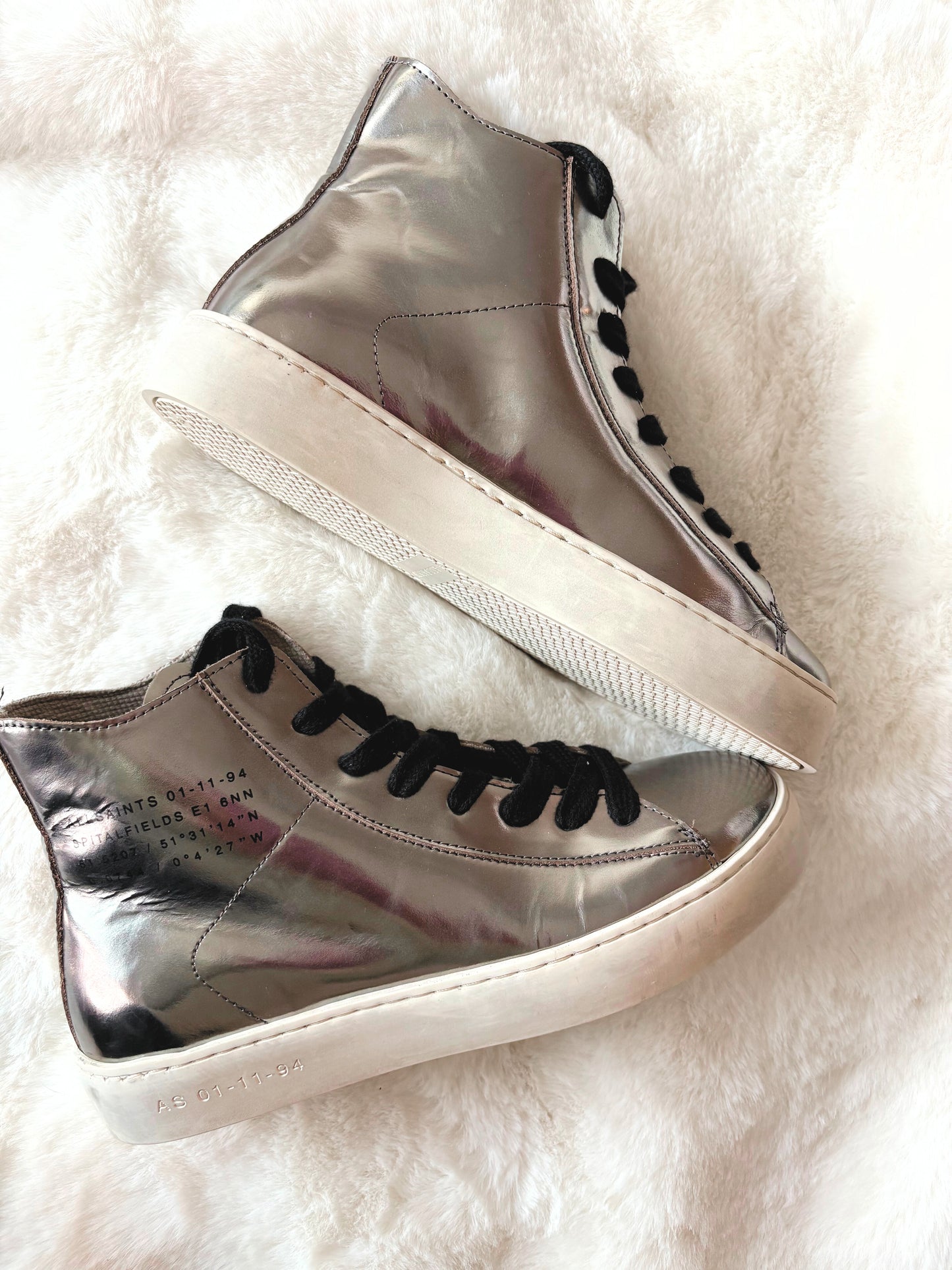 AllSaints Sneakers
