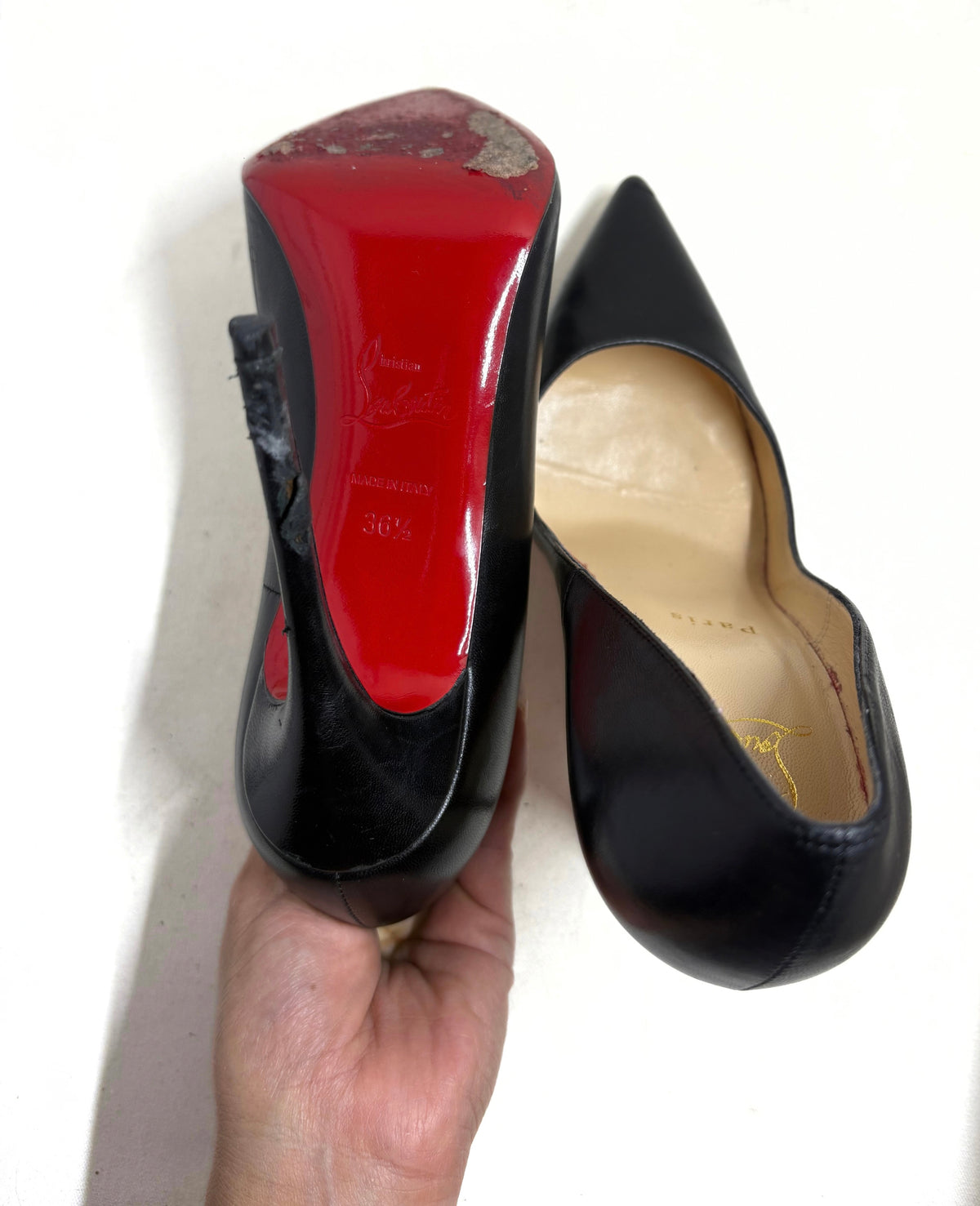 Christian Louboutin So Kate Heels