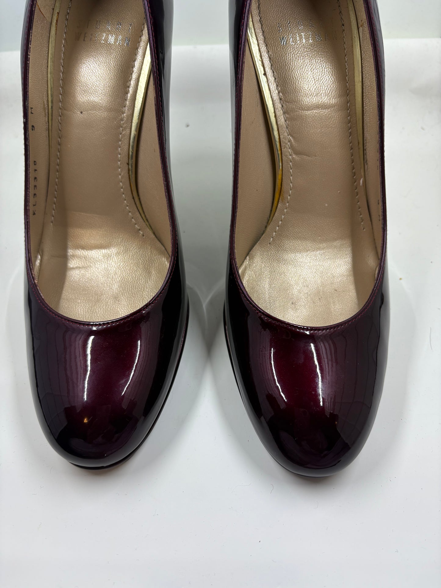 Stuart Weitzman pumps